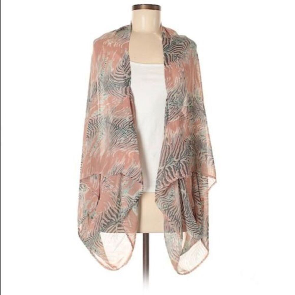 Forever 21 Size M/L Semi Sheer Abstract Pink & Black Zebra Shawl / Wrap